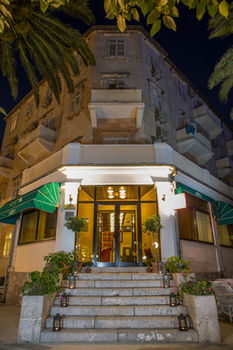 Bild från HOTEL SUMRATIN, Hotell i Kroatien