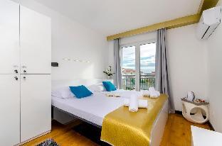 Bild från All Saints Suites Bb Kastela - Double Room, Hotell i Kroatien