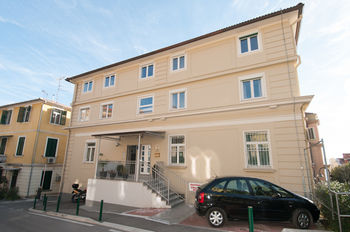 Bild från Apartments and Rooms Liburnija, Hotell i Kroatien